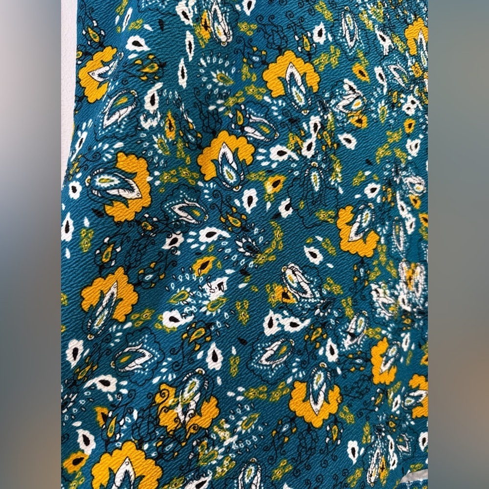 LuLaRoe Cassie Pencil Skirt Size XL ππππ - Picture 3 of 10